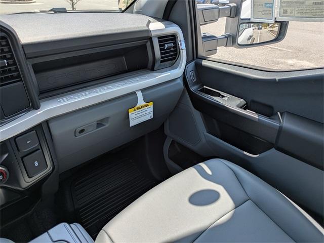 new 2025 Ford F-350 car, priced at $51,368