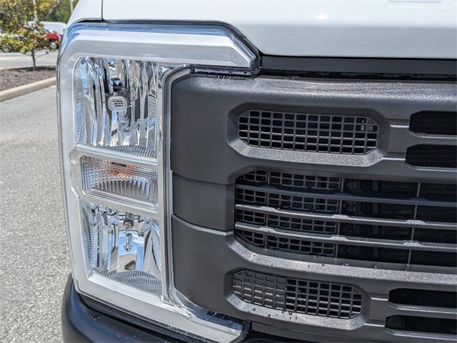 new 2025 Ford F-350 car, priced at $51,368