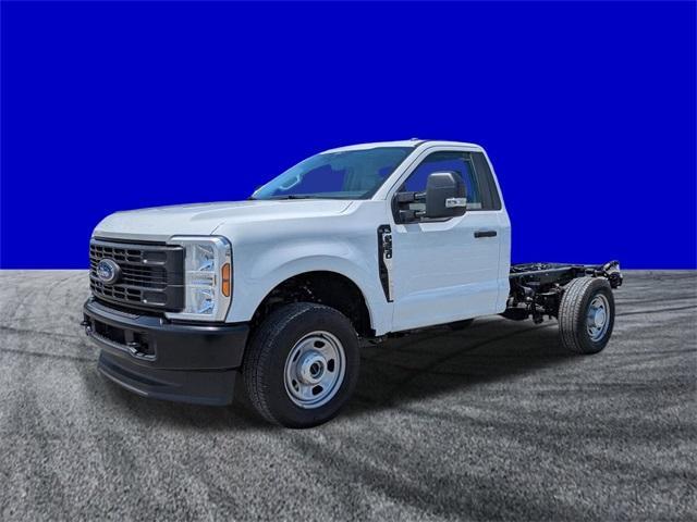 new 2025 Ford F-350 car, priced at $51,368