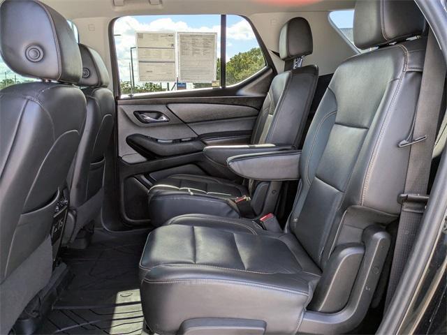 used 2021 Chevrolet Traverse car, priced at $24,434