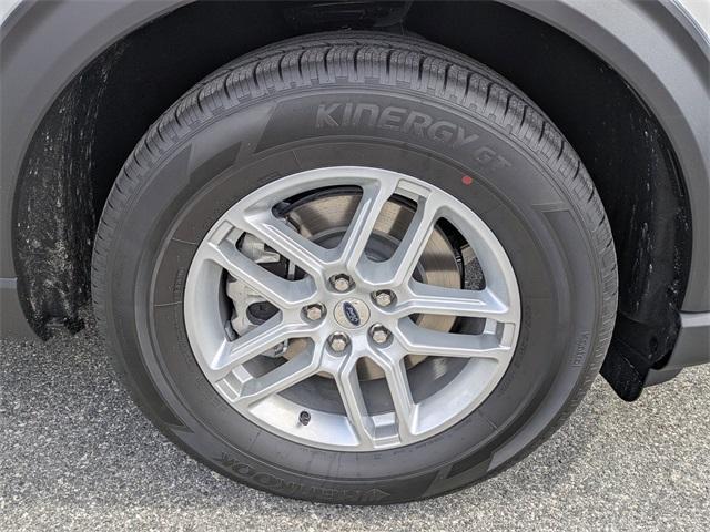 new 2025 Ford Explorer car, priced at $39,483