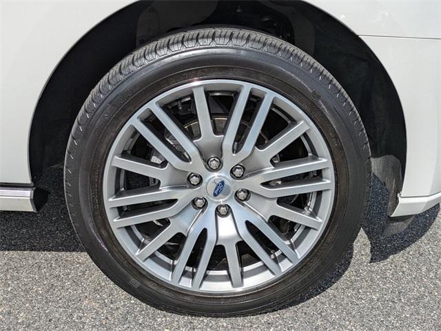 used 2022 Ford Expedition car, priced at $57,299