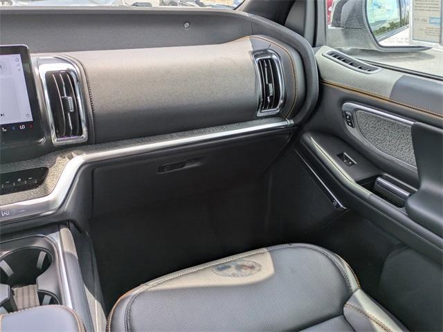 new 2025 Ford Expedition car, priced at $80,809