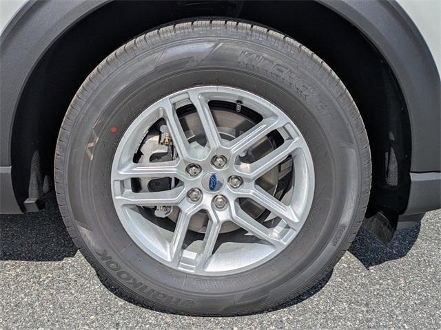 new 2025 Ford Explorer car, priced at $43,573