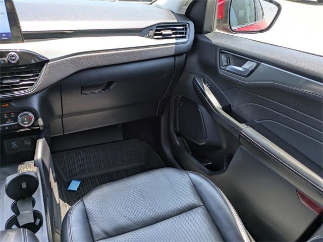 used 2022 Ford Escape car, priced at $26,924
