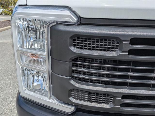 new 2025 Ford F-250 car, priced at $46,492