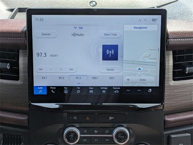 used 2024 Ford Expedition car, priced at $53,227