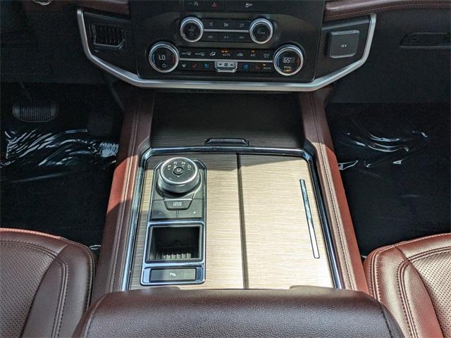 used 2024 Ford Expedition car, priced at $53,227
