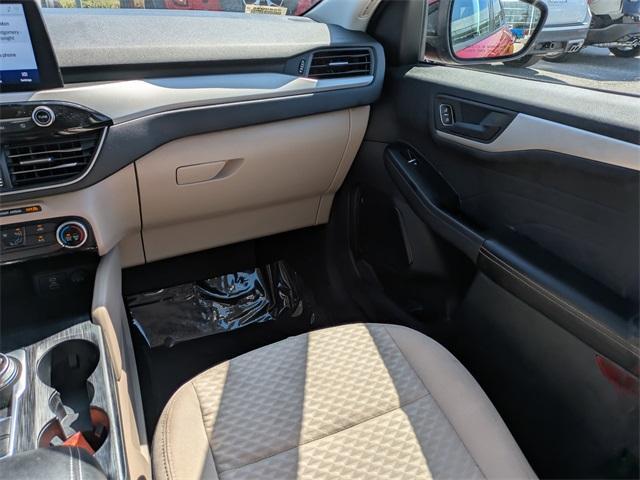used 2022 Ford Escape car, priced at $21,417