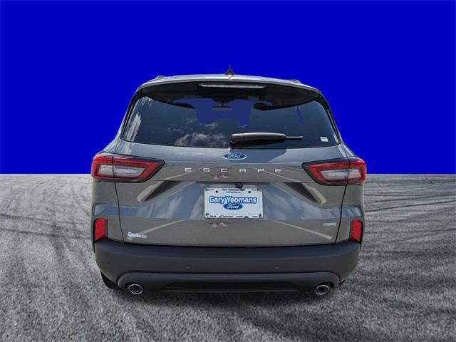 new 2025 Ford Escape car, priced at $30,658