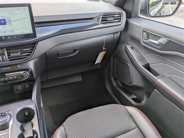 new 2025 Ford Escape car, priced at $30,658