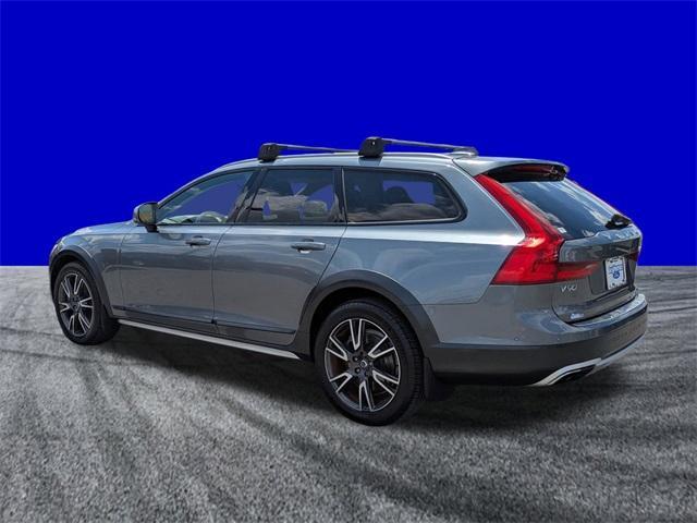 used 2017 Volvo V90 Cross Country car, priced at $21,403
