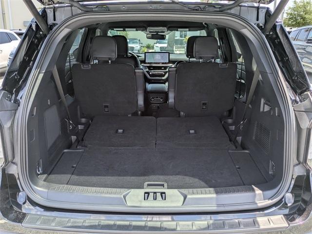new 2025 Ford Explorer car, priced at $51,196