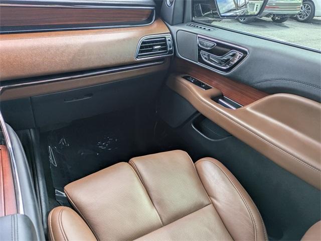 used 2022 Lincoln Navigator L car, priced at $61,018