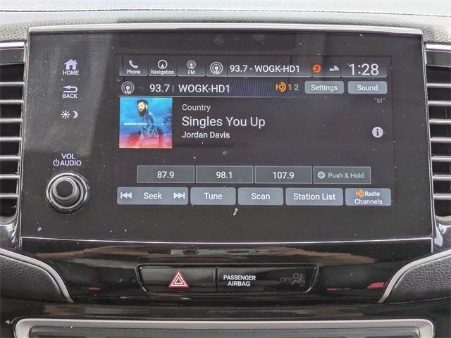 used 2021 Honda Pilot car, priced at $28,373