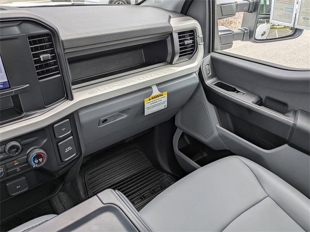 new 2025 Ford F-250 car, priced at $49,655