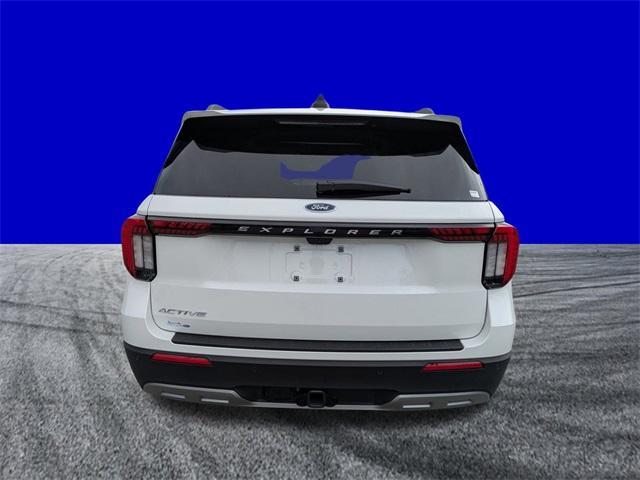 new 2025 Ford Explorer car, priced at $41,868