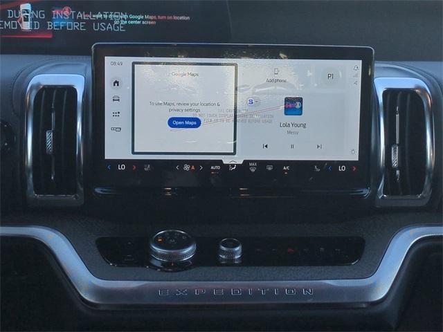 new 2025 Ford Expedition car, priced at $83,025