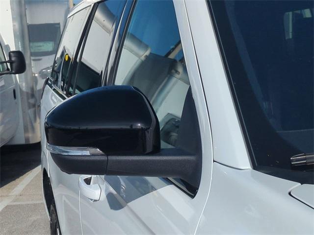 new 2025 Ford Expedition car, priced at $83,025