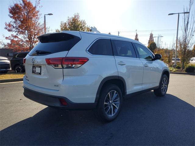 used 2019 Toyota Highlander car, priced at $27,988