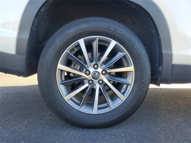 used 2019 Toyota Highlander car, priced at $27,988