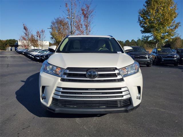 used 2019 Toyota Highlander car, priced at $27,988