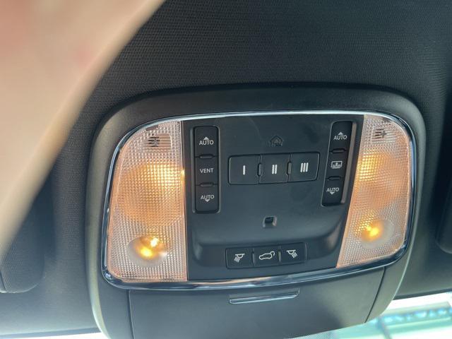 used 2015 Jeep Grand Cherokee car, priced at $12,490