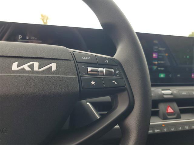 new 2025 Kia K4 car, priced at $23,366