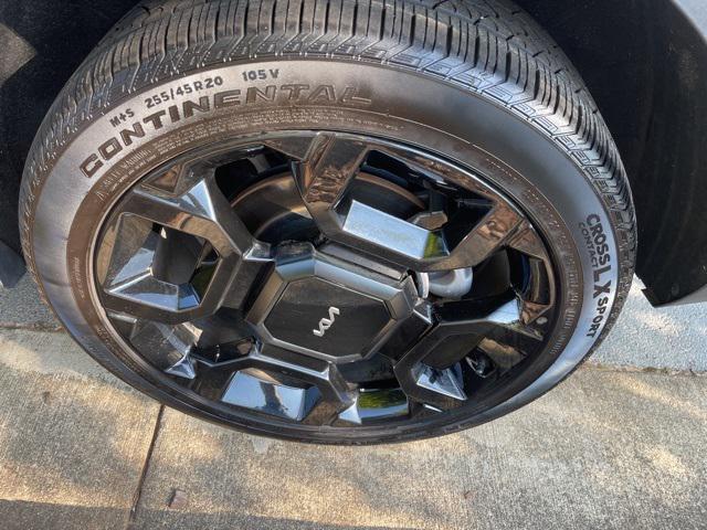 used 2024 Kia Sorento car, priced at $38,990