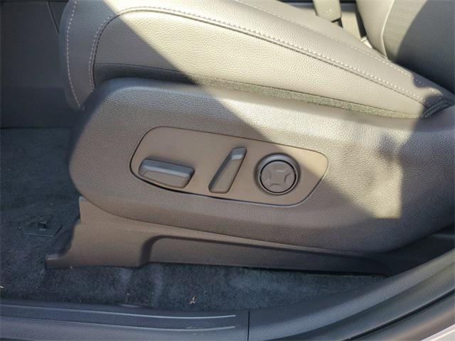 new 2026 Kia Carnival Hybrid car, priced at $52,326