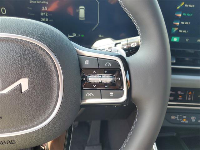 new 2026 Kia Carnival Hybrid car, priced at $52,326