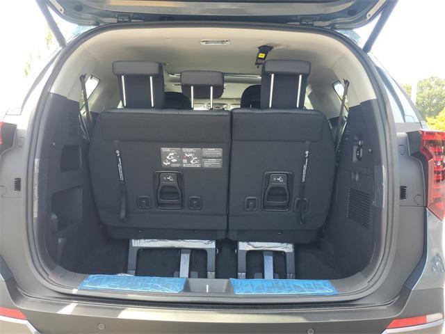 new 2026 Kia Carnival Hybrid car, priced at $53,058