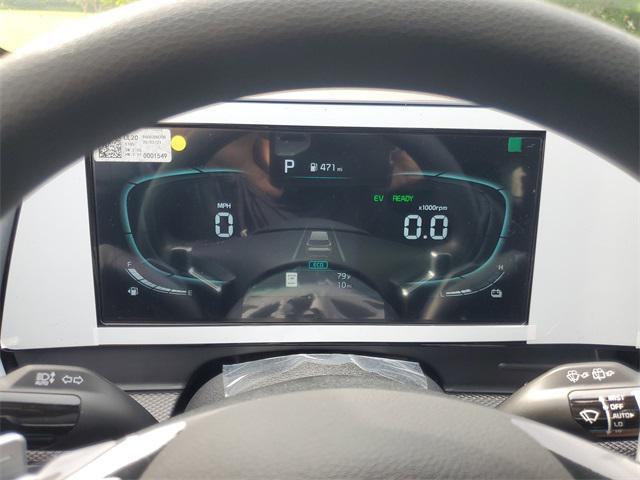 new 2025 Kia Sportage Hybrid car, priced at $29,175