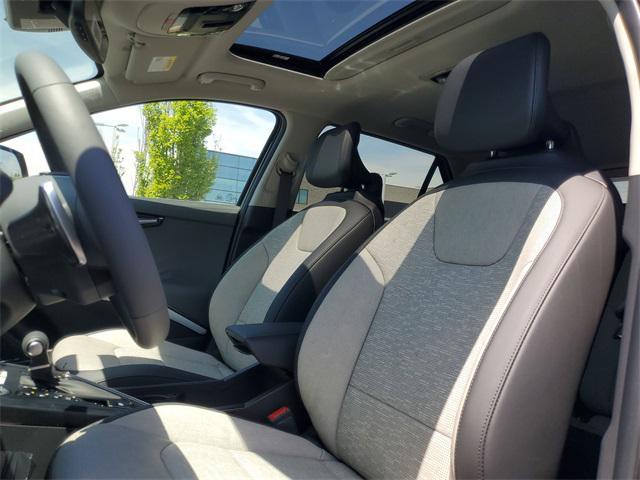 new 2025 Kia Niro car, priced at $36,951
