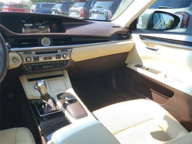 used 2016 Lexus ES 350 car, priced at $15,990