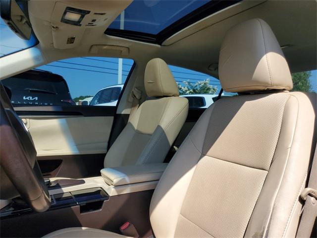 used 2016 Lexus ES 350 car, priced at $15,990
