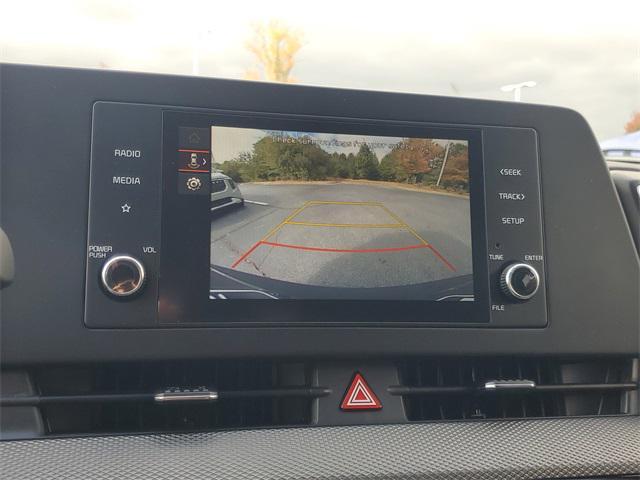 new 2025 Kia Sportage car, priced at $25,670