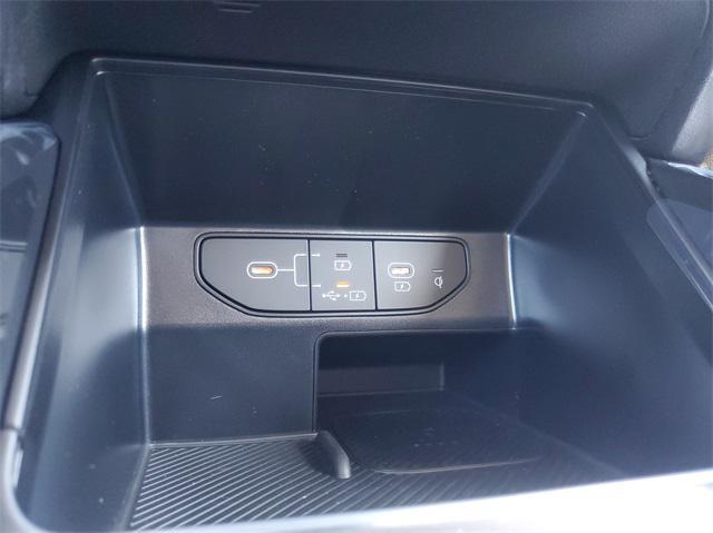 new 2025 Kia Sorento car, priced at $34,826