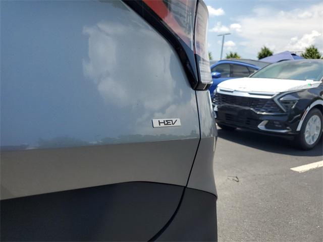 new 2025 Kia Sportage Hybrid car, priced at $29,175