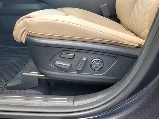 new 2025 Kia Sorento car, priced at $48,373
