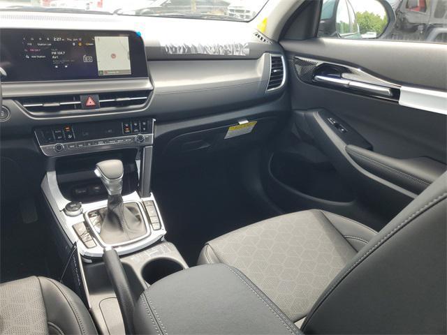 new 2025 Kia Seltos car, priced at $29,876