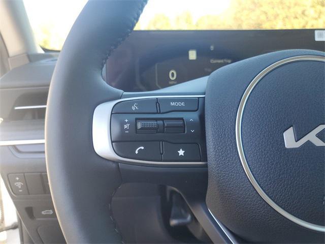 new 2025 Kia K5 car, priced at $33,622