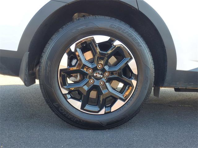 used 2025 Kia Sorento car, priced at $32,988