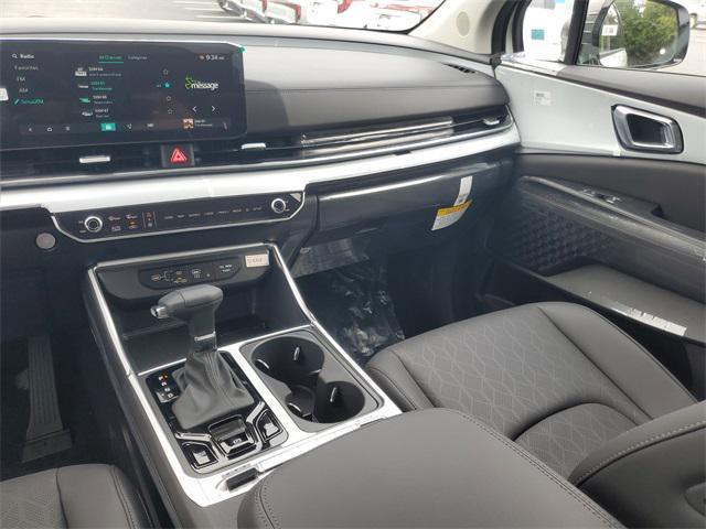 new 2026 Kia Carnival car, priced at $47,177