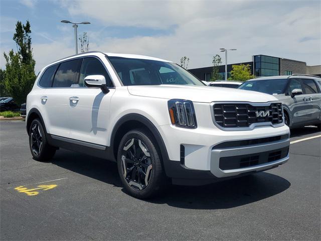 new 2025 Kia Telluride car, priced at $40,740