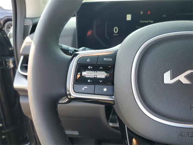 new 2025 Kia Carnival car, priced at $51,788