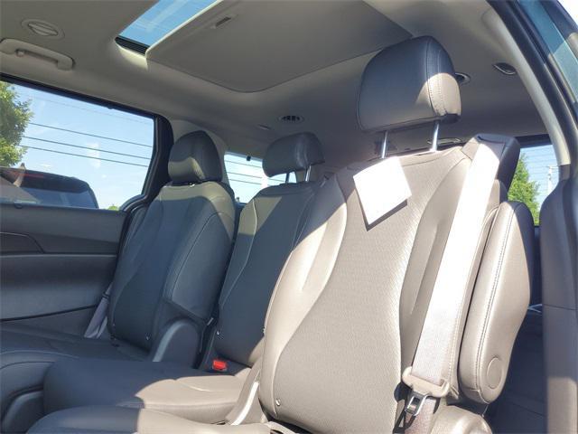 new 2025 Kia Carnival car, priced at $51,788