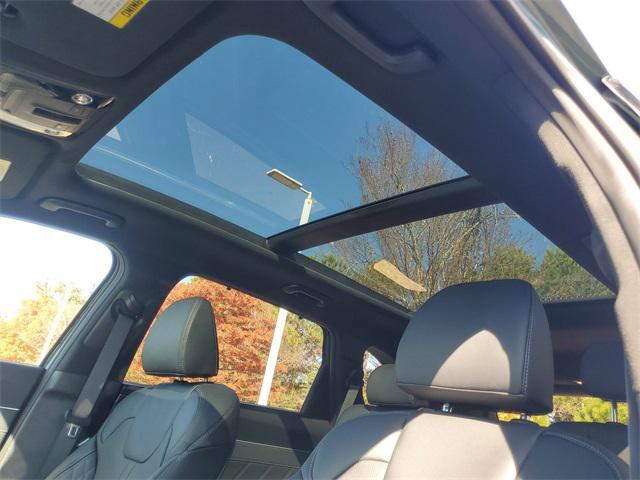 new 2026 Kia Sorento Hybrid car, priced at $48,355