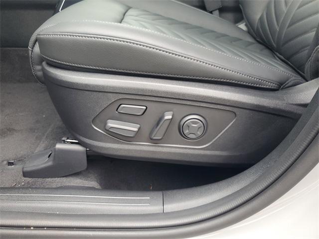 new 2026 Kia Sorento car, priced at $46,104