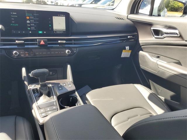 new 2026 Kia Sportage car, priced at $38,280